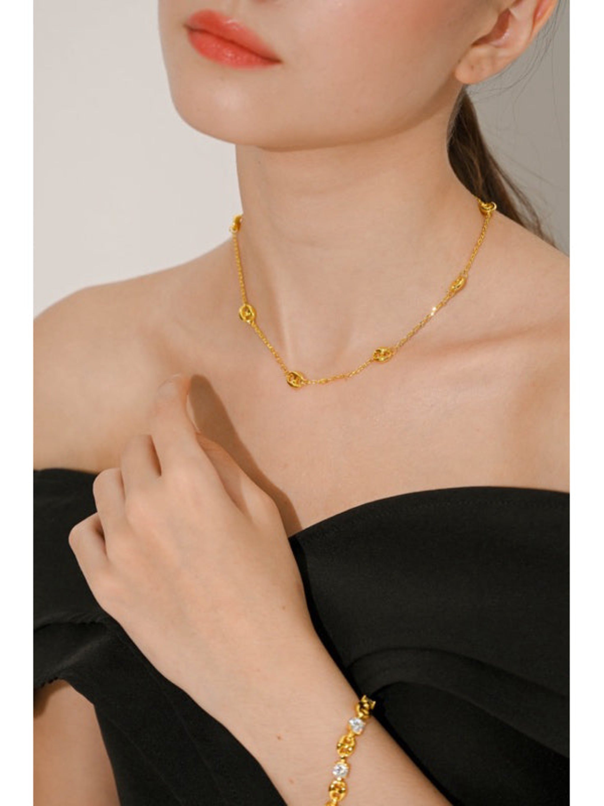 Mara Necklace