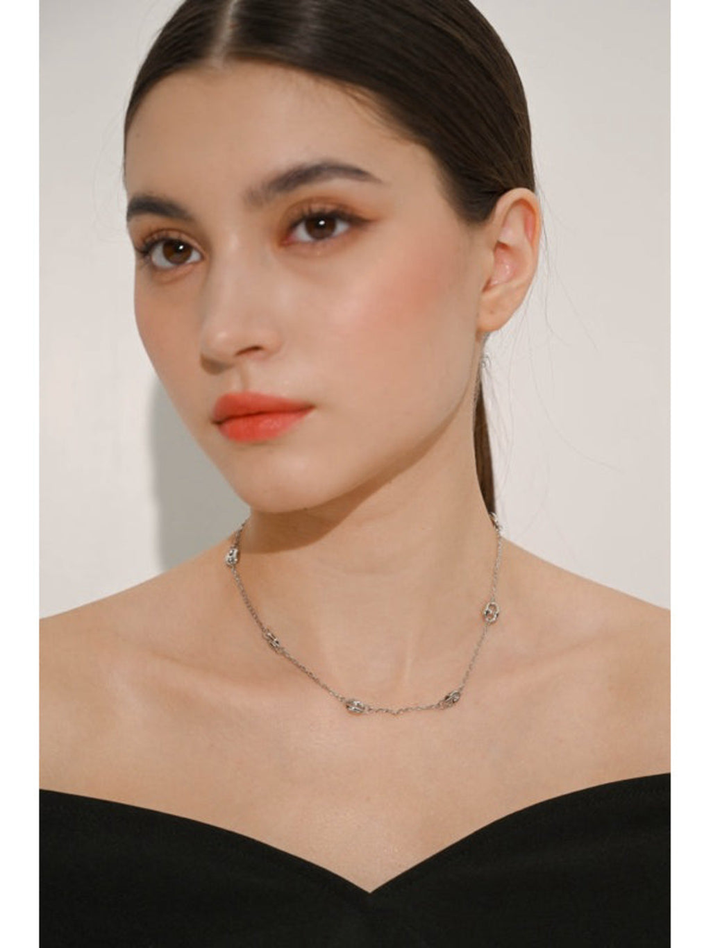 Mara Necklace