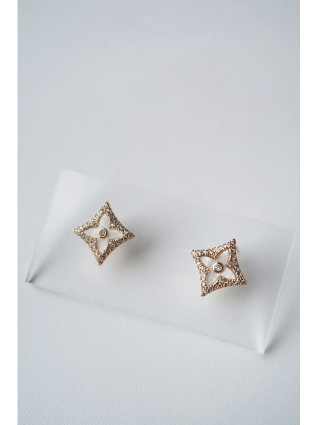 Kinara Earring