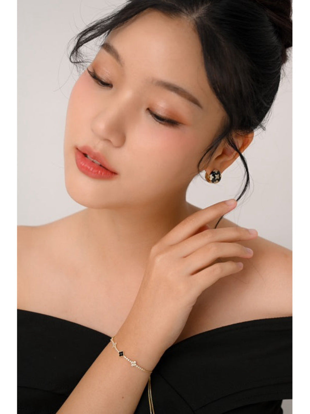 Lois Earring