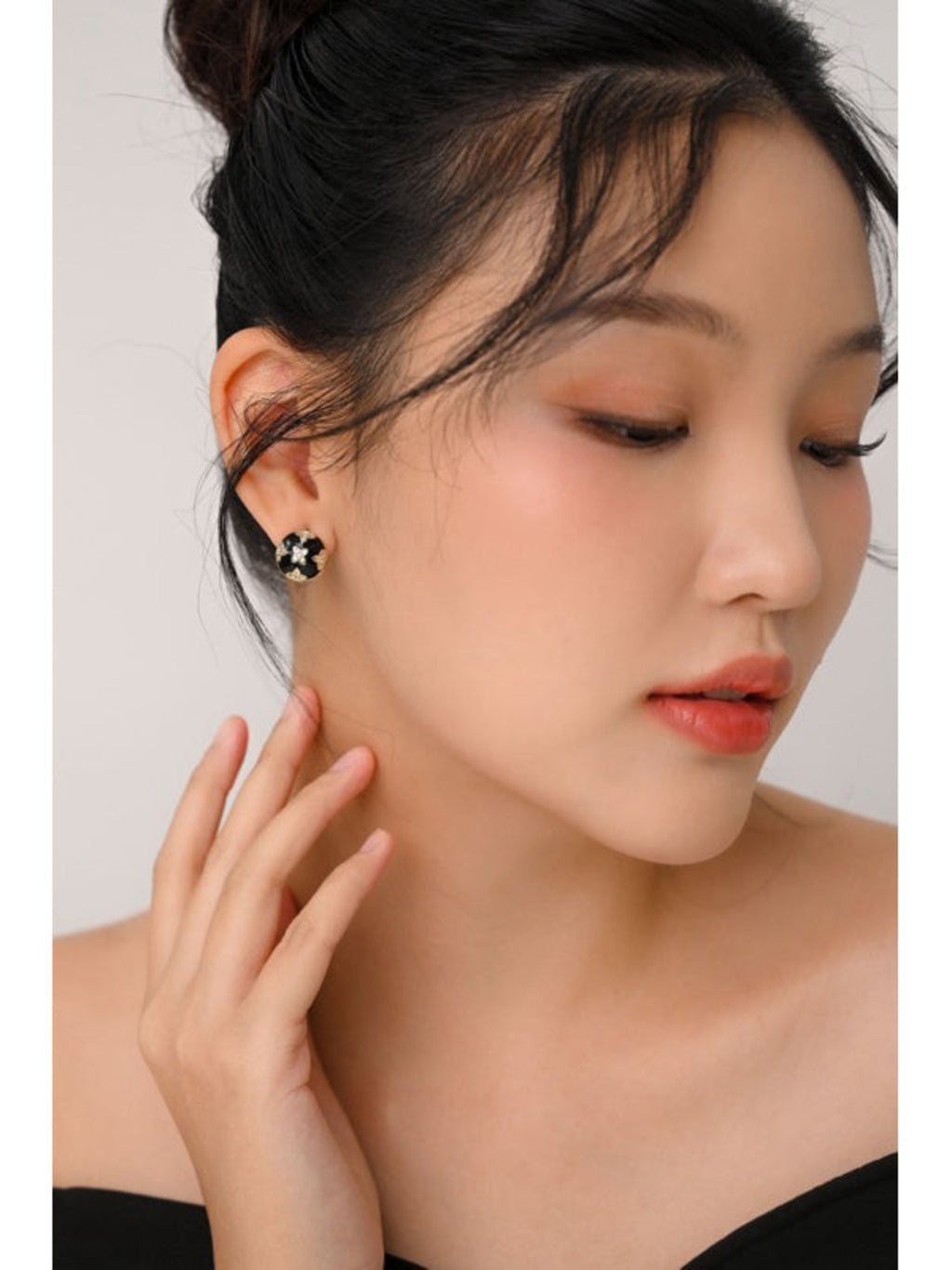 Lois Earring
