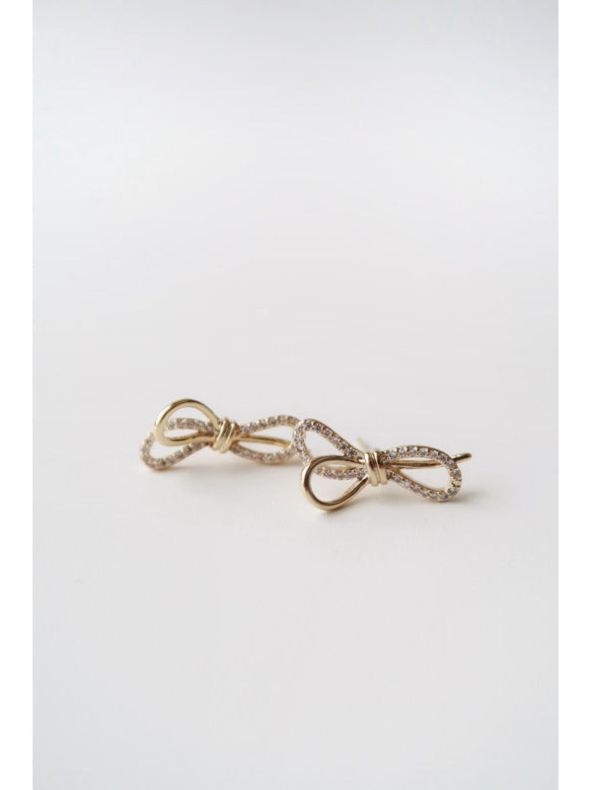 Vrilly Earring