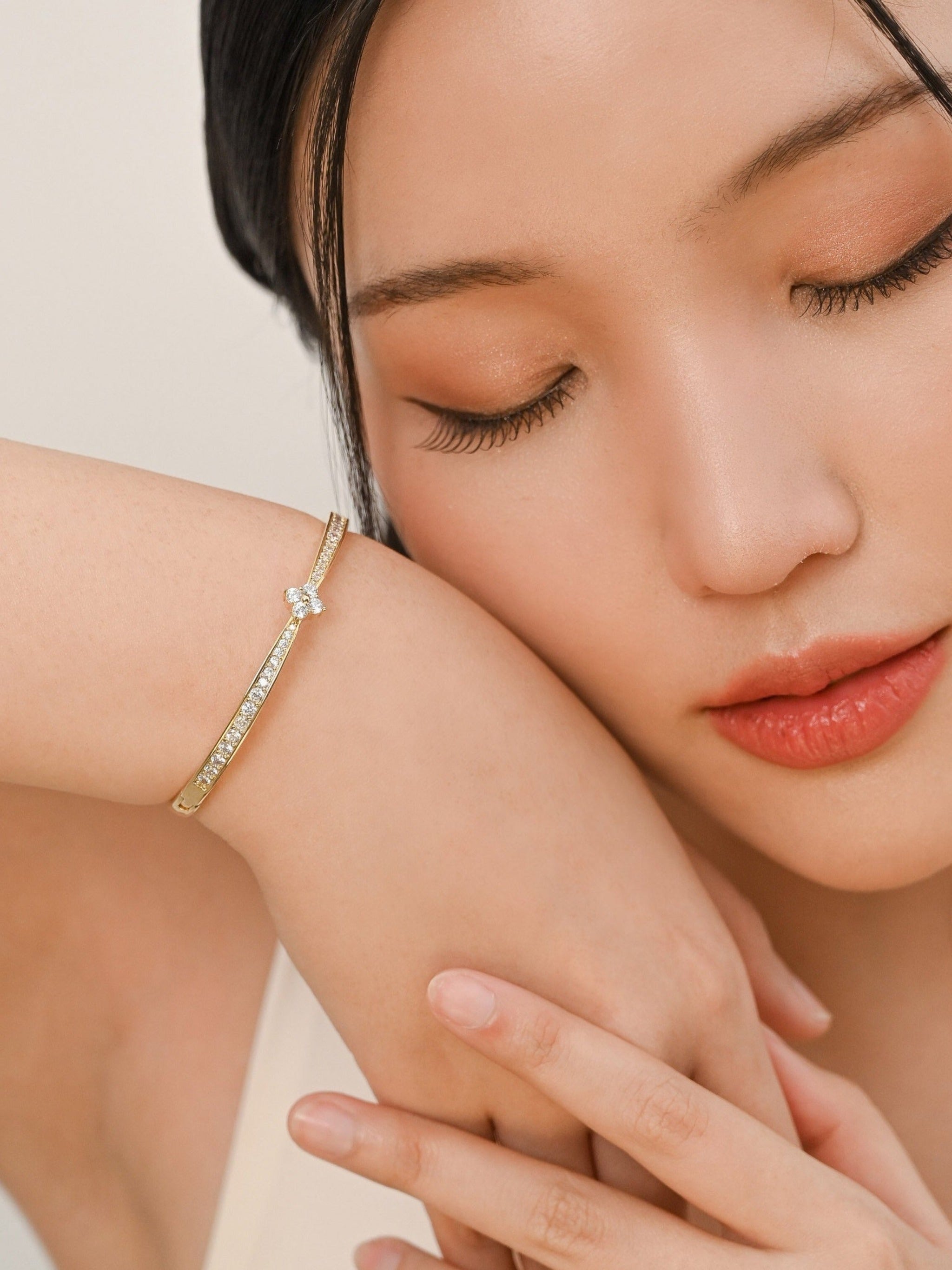 Blanca Bangle