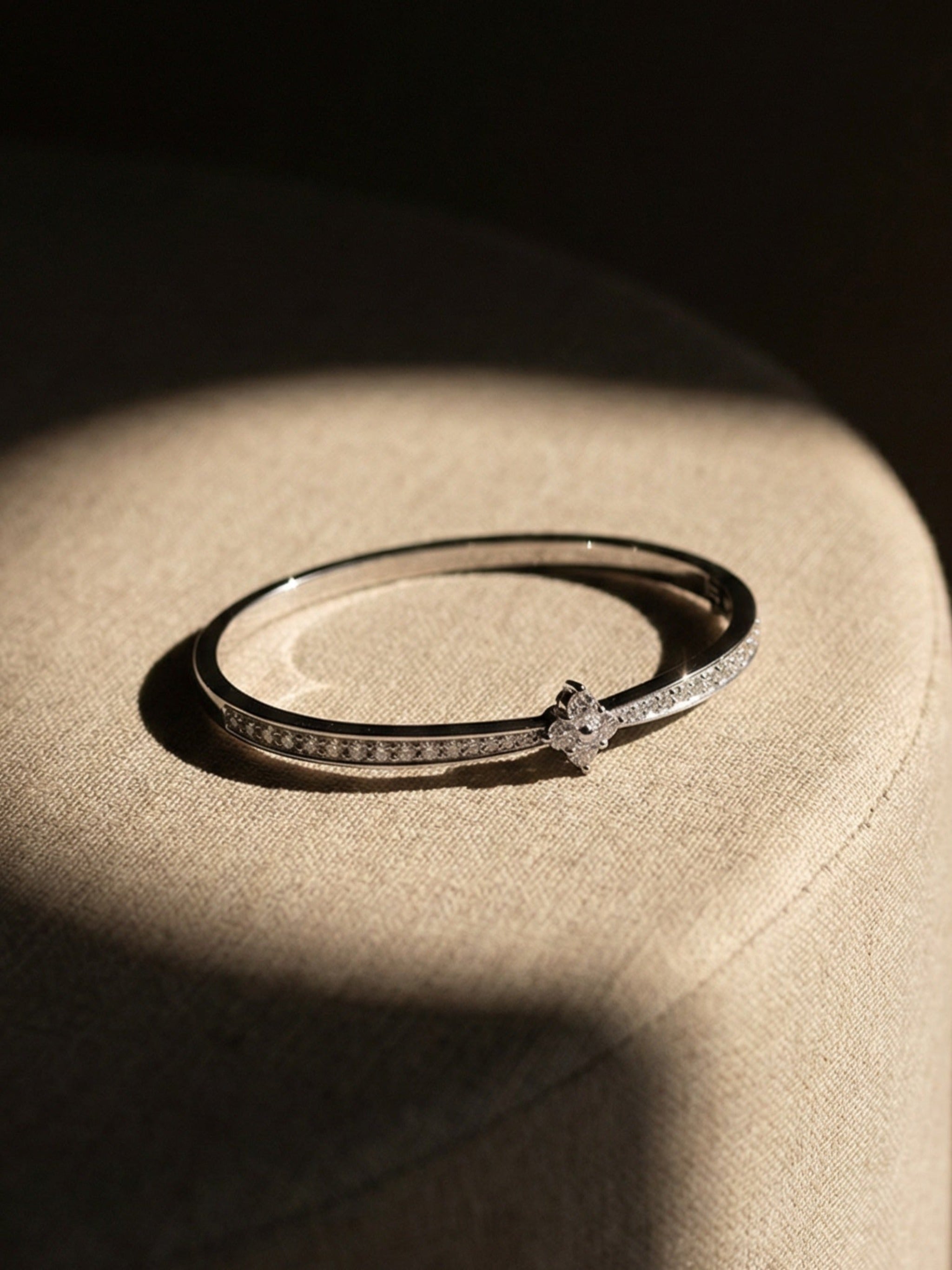 Blanca Bangle