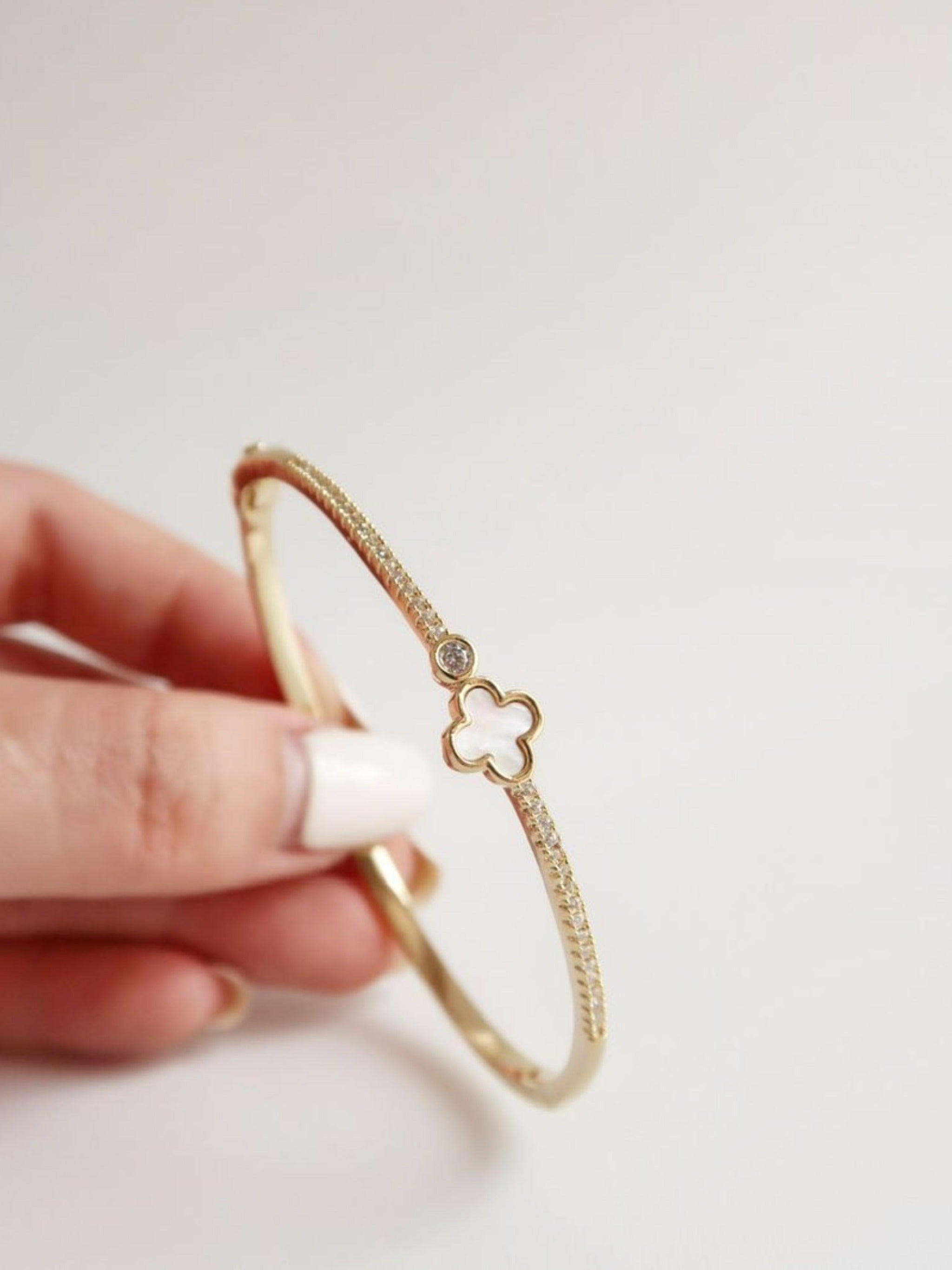 Camilla Bangle