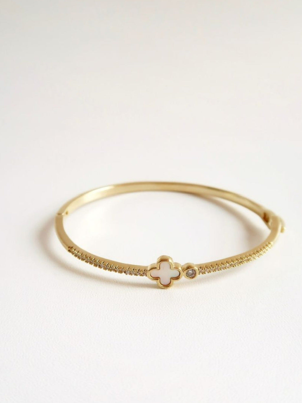 Camilla Bangle