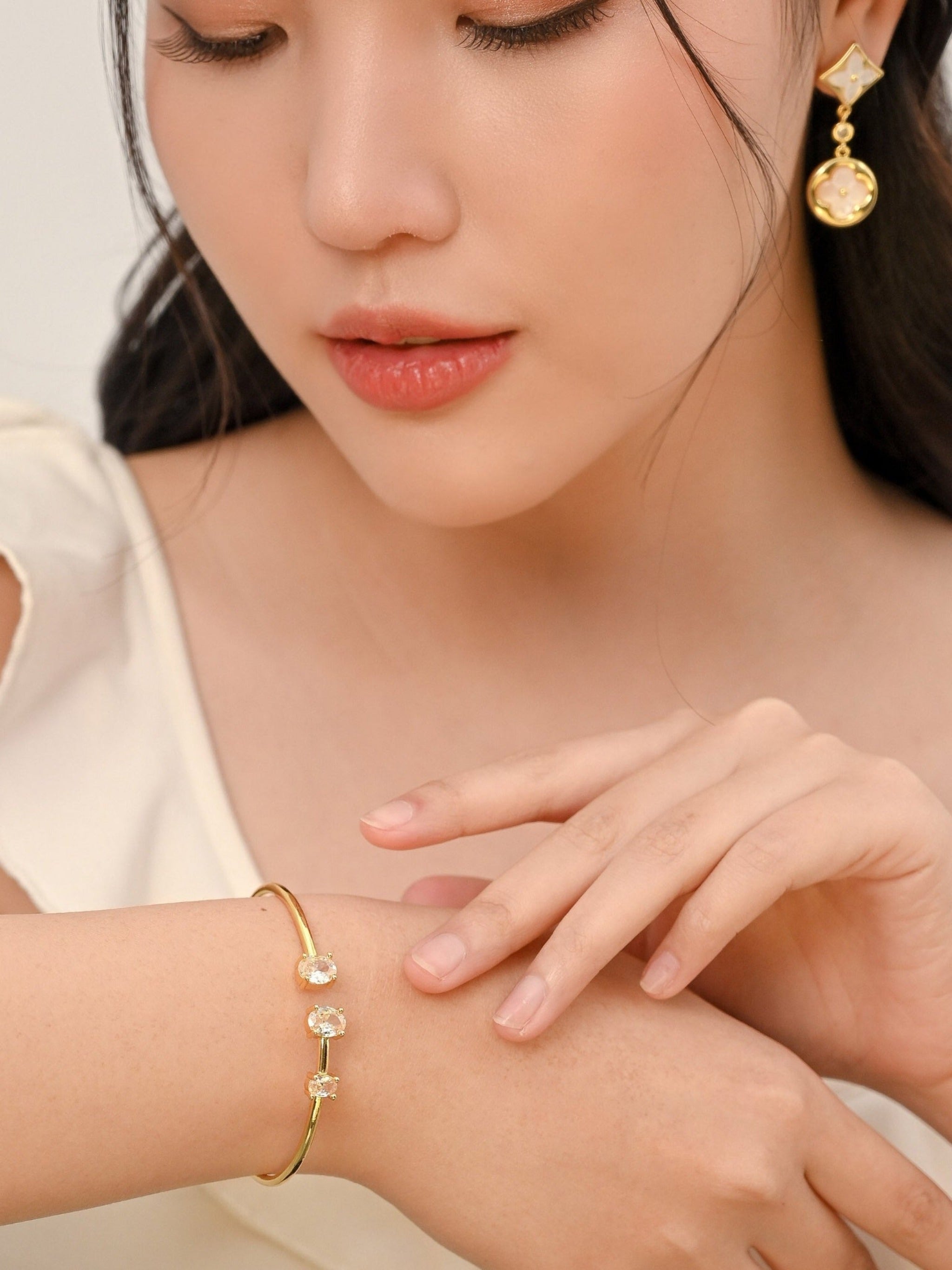 Carmen Bangle
