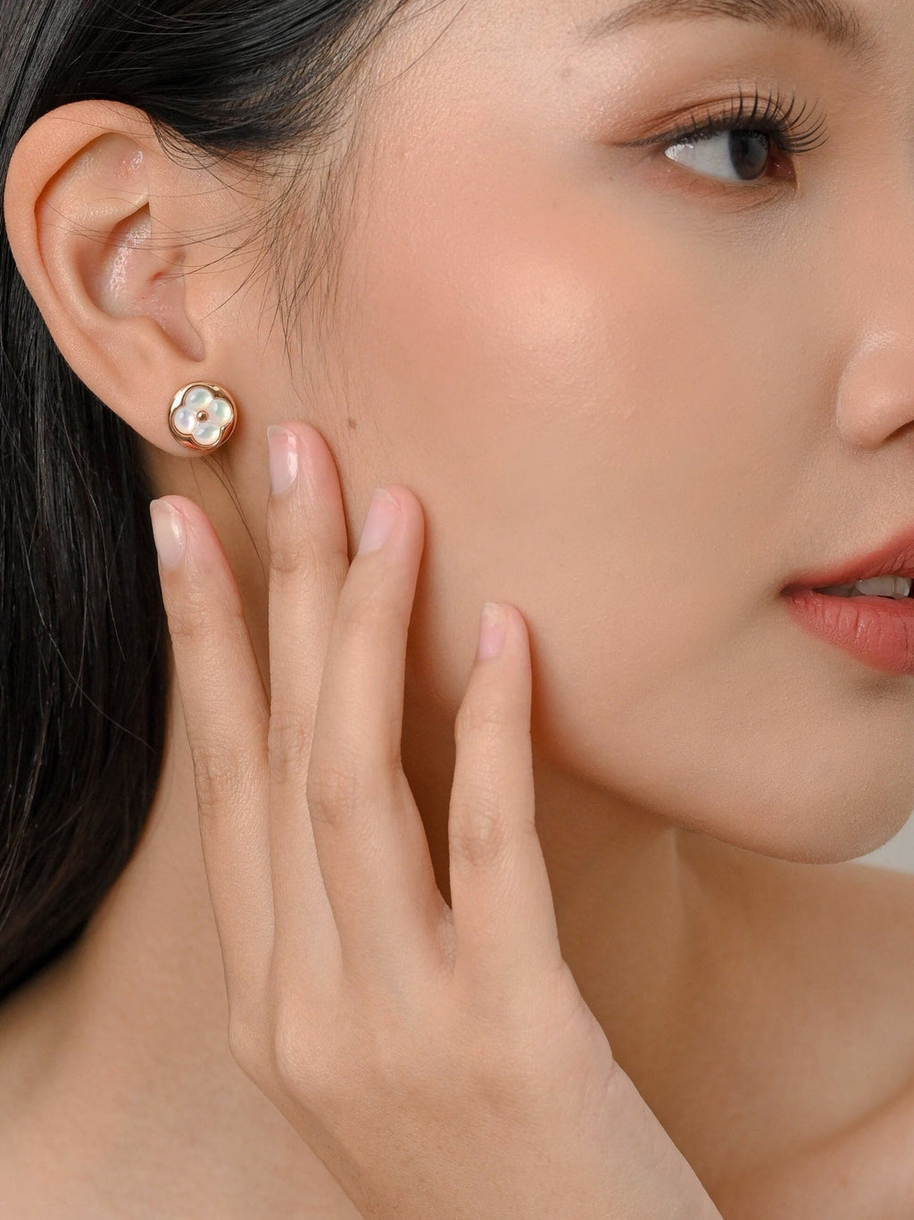 Emmy Earring