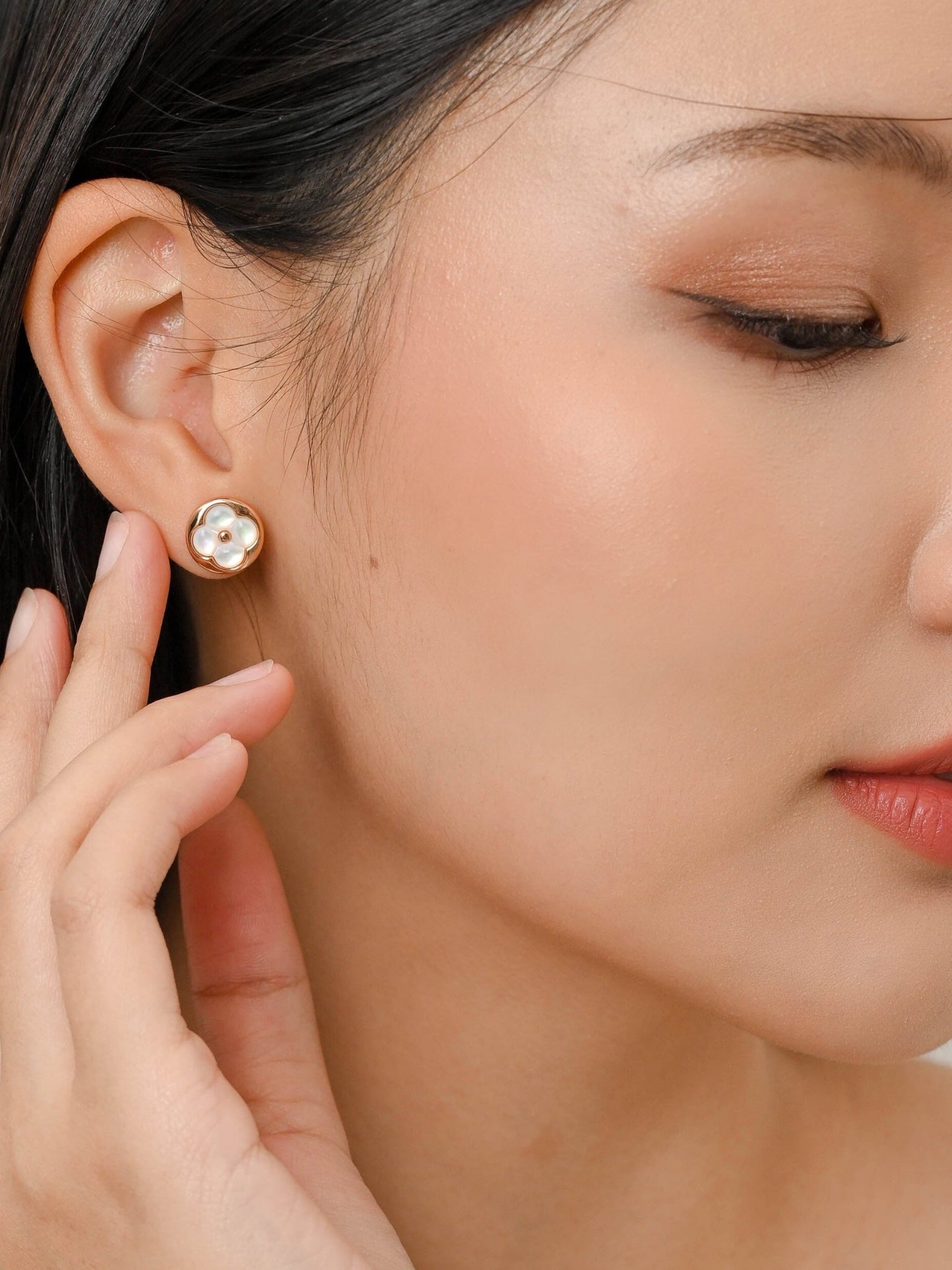 Emmy Earring