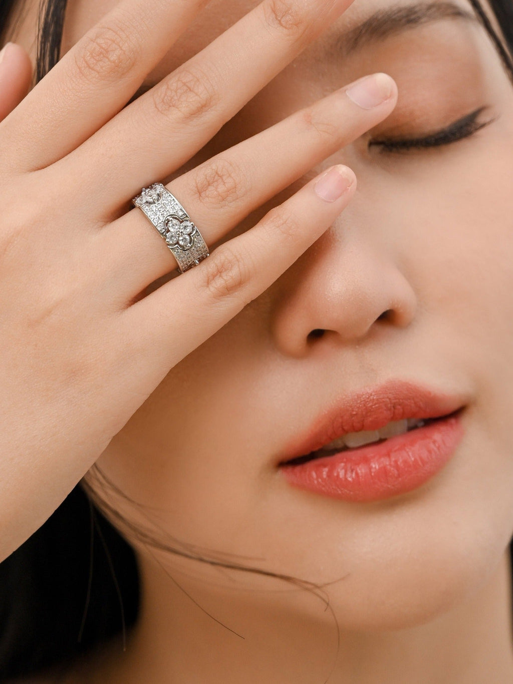 Ibby Ring