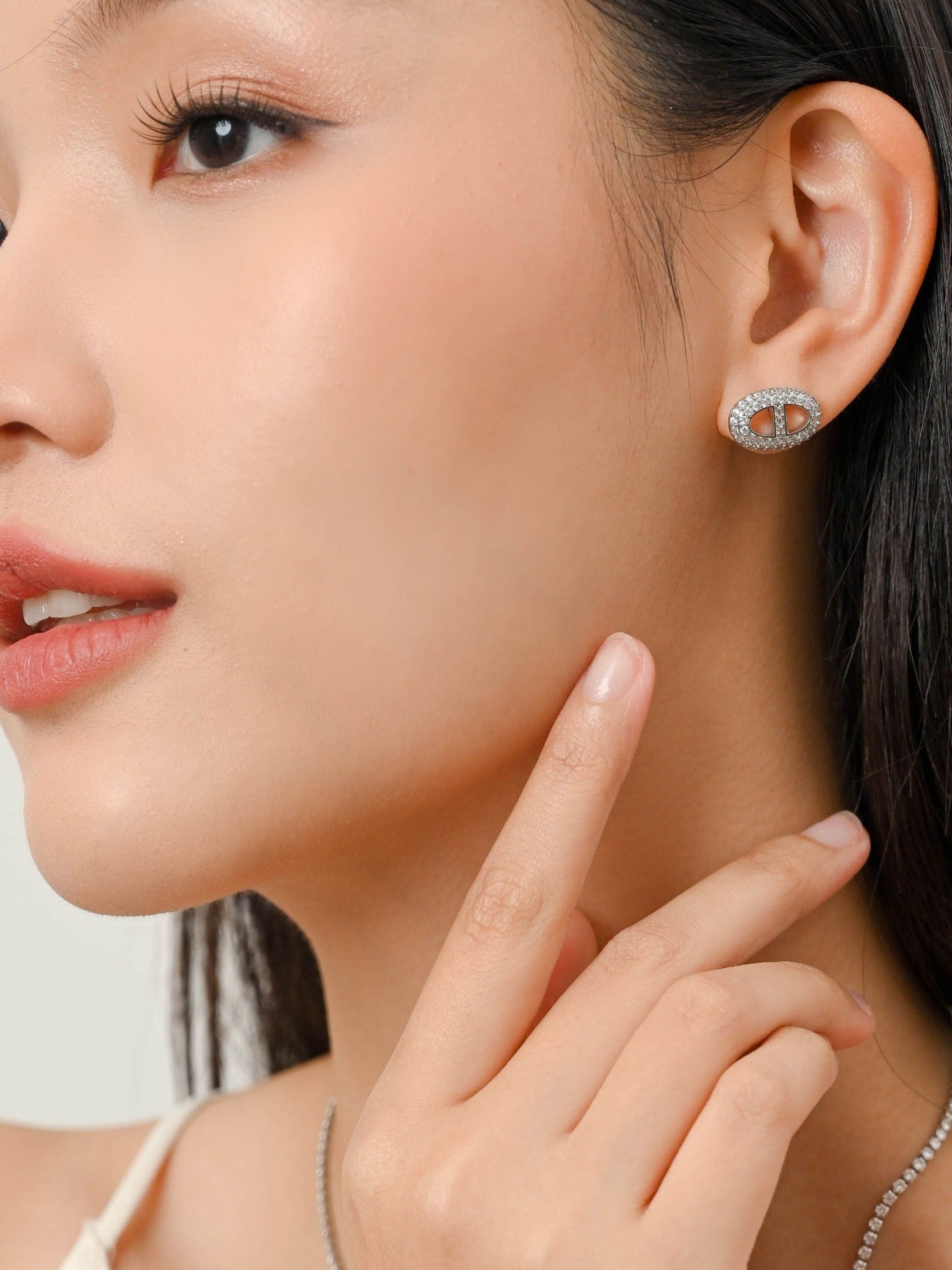 Nada Earring
