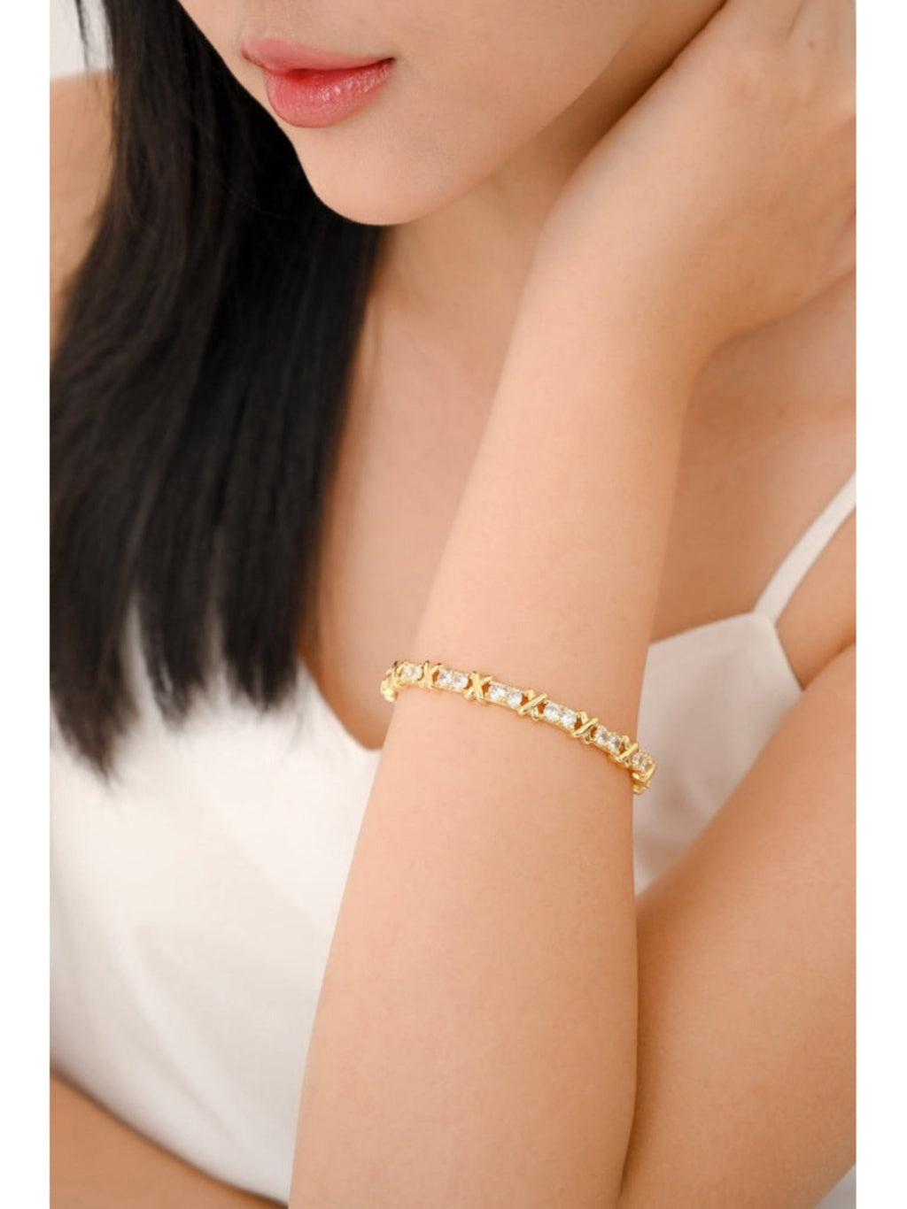Blanche Bangle
