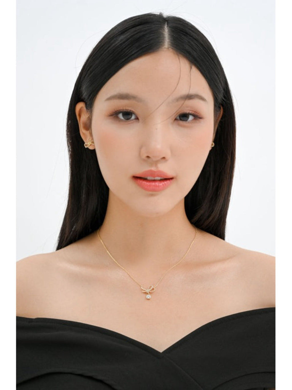 Anika Necklace
