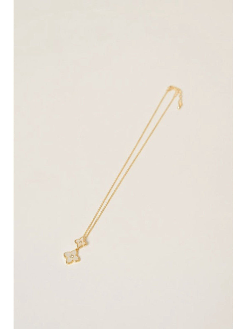 Aoran Necklace
