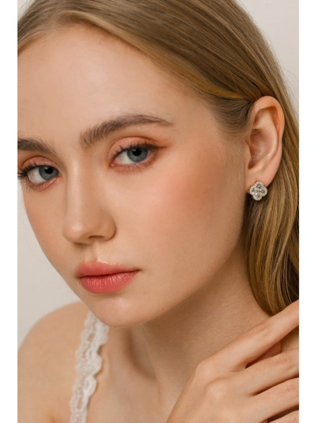 Ashley Earring