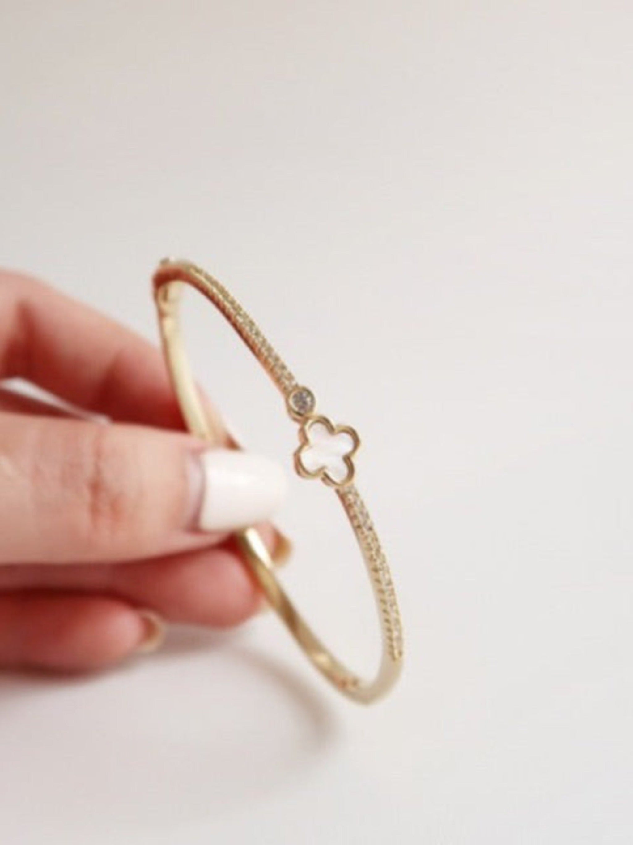 Camilla Bangle