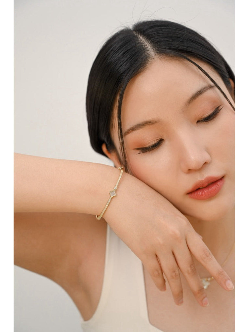 Camilla Bangle