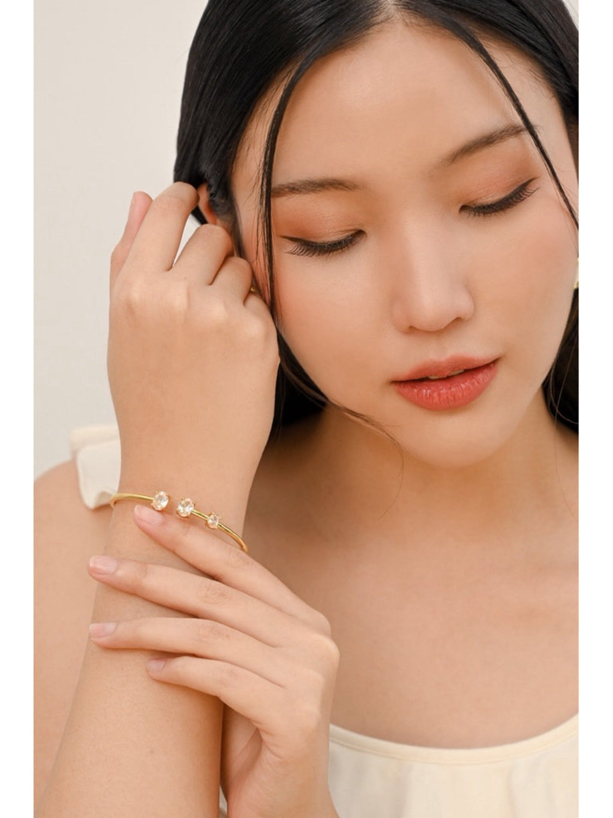 Carmen Bangle