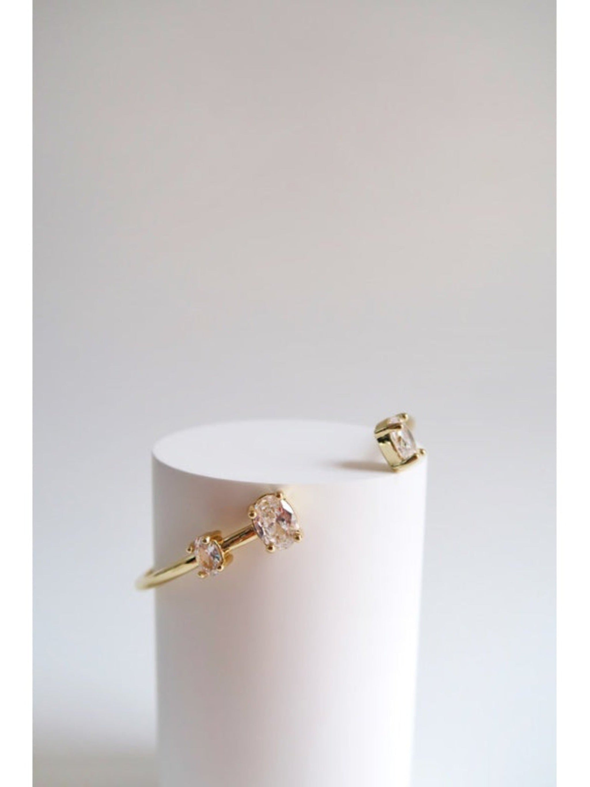 Carmen Bangle