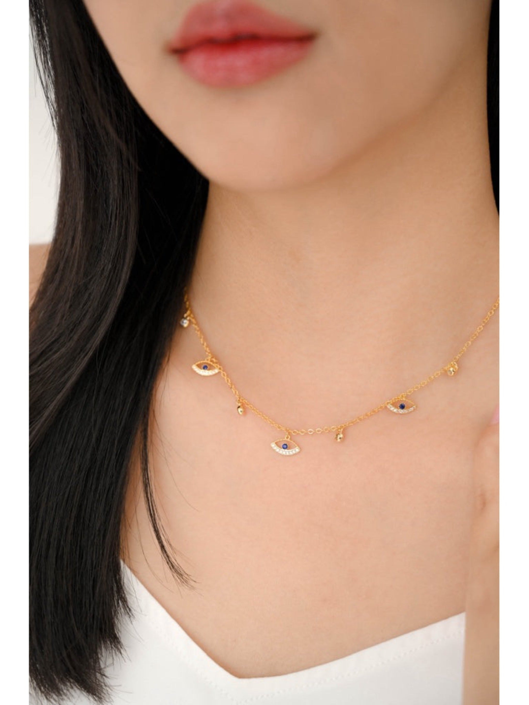 Cora Necklace