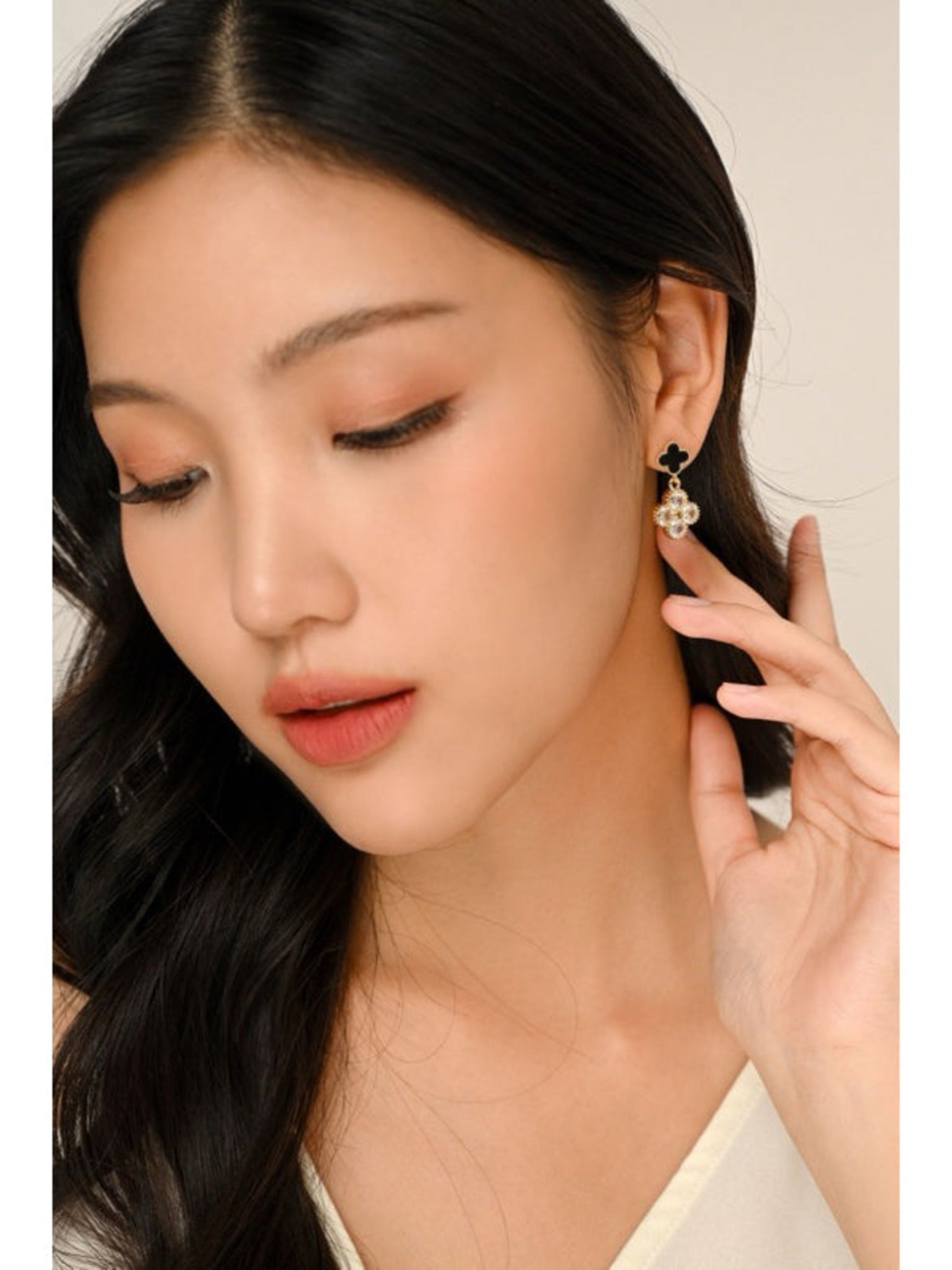 Elodia Earring