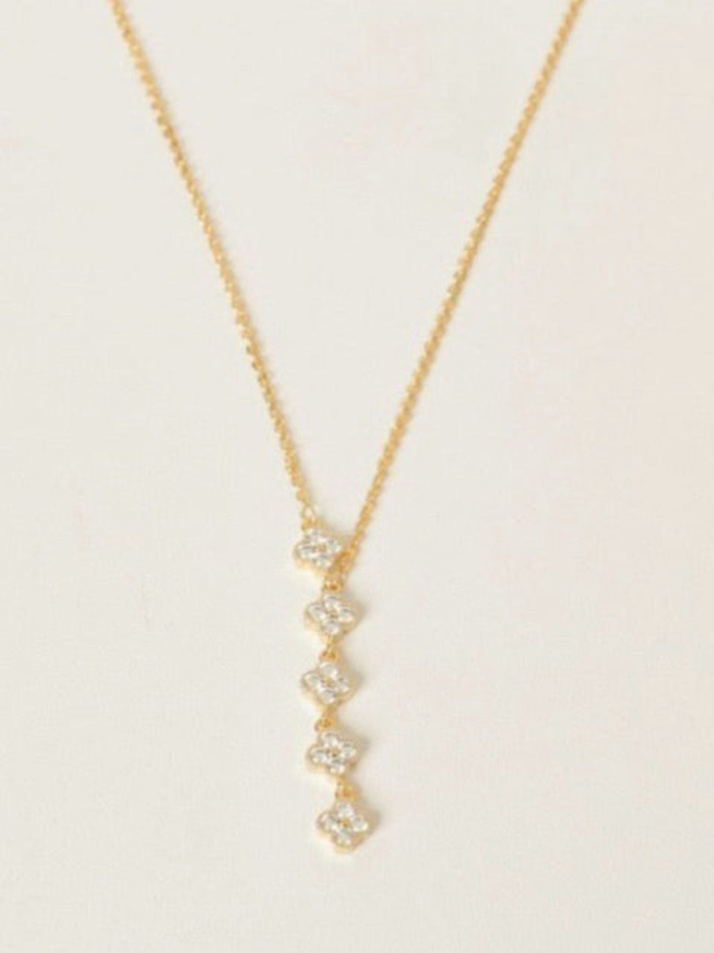 Elya Necklace