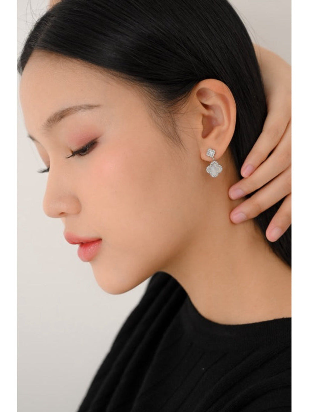 Hessa Earring