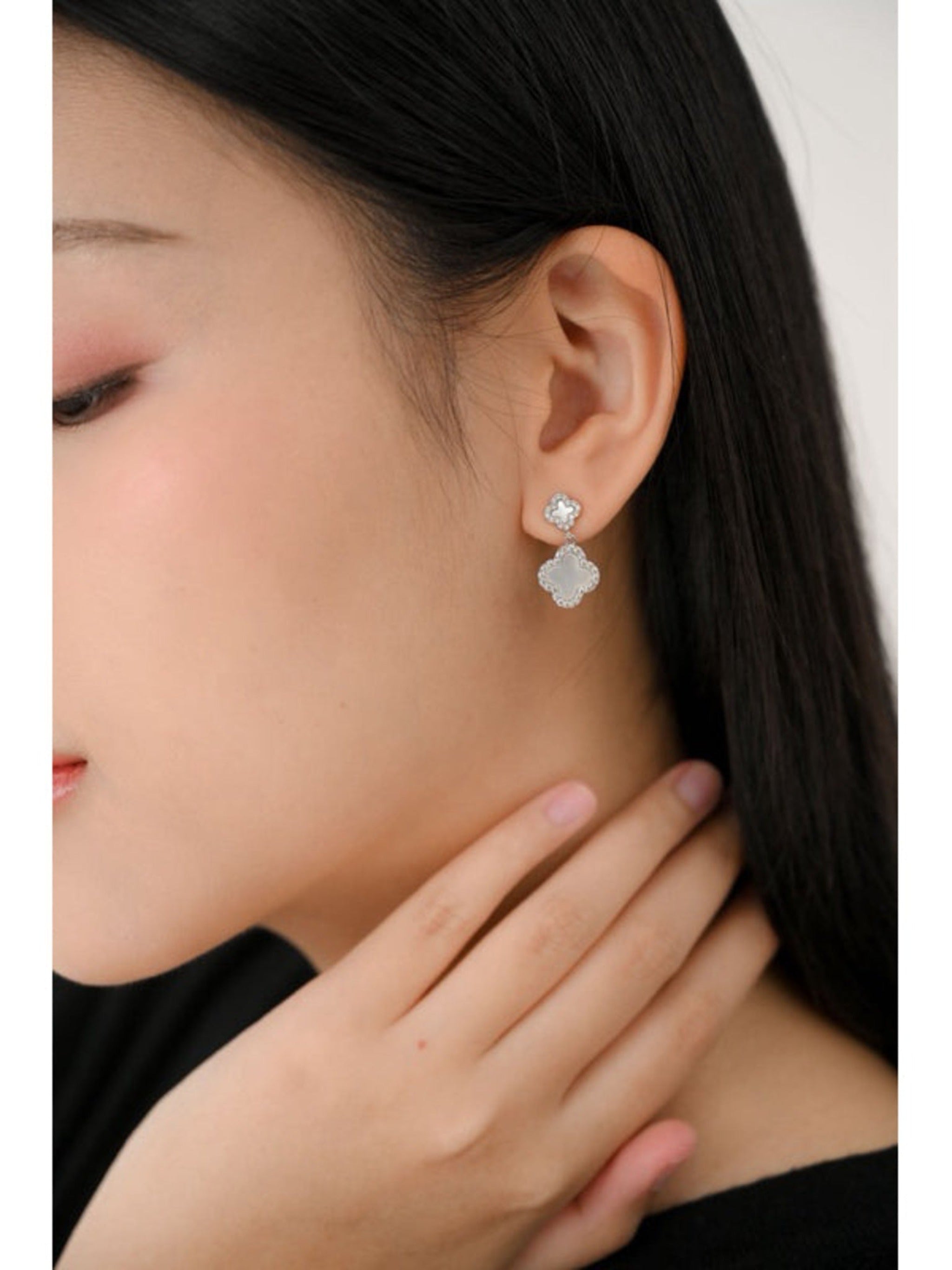 Hessa Earring