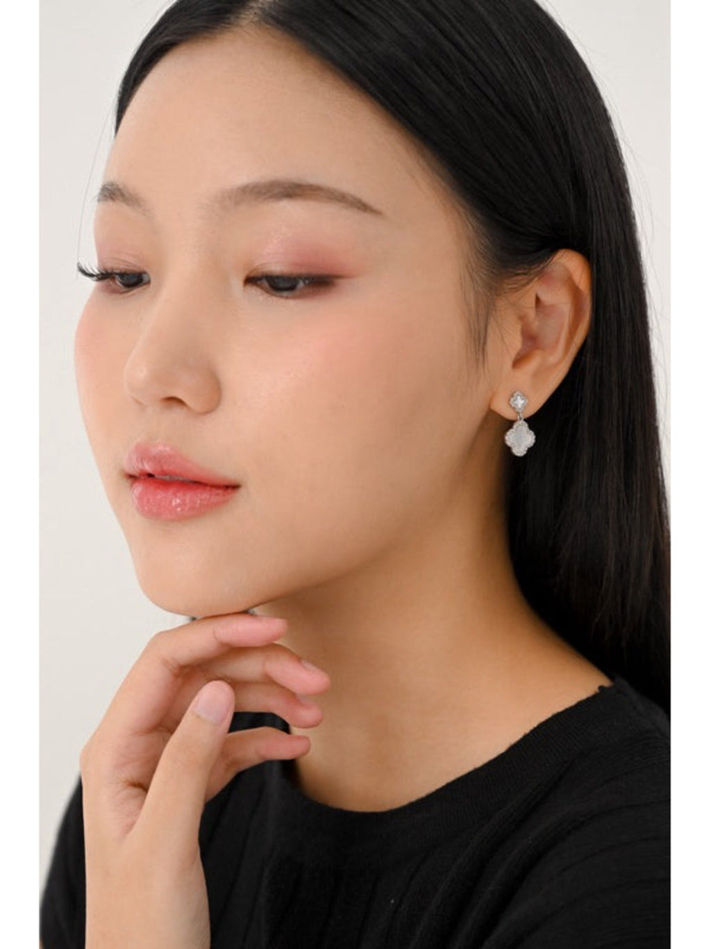 Hessa Earring