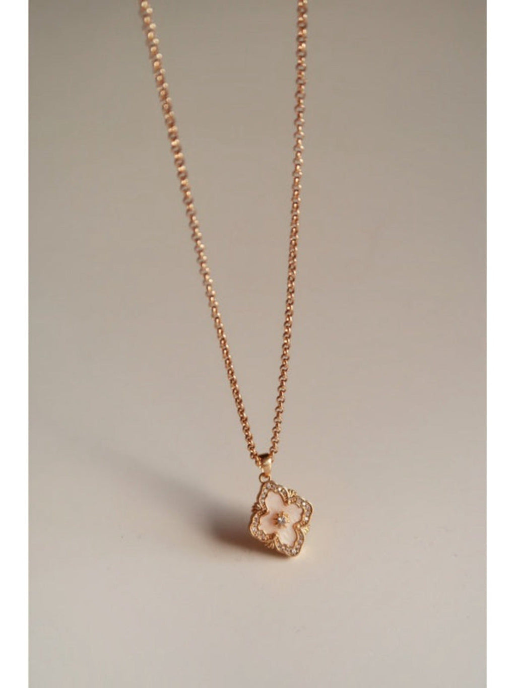 Izara Necklace